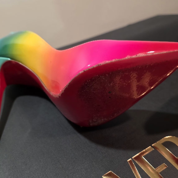 Multicolor Gradient Stiletto Heels Pigalle 100m Size 37. Comes With Box - Picture 2 of 6